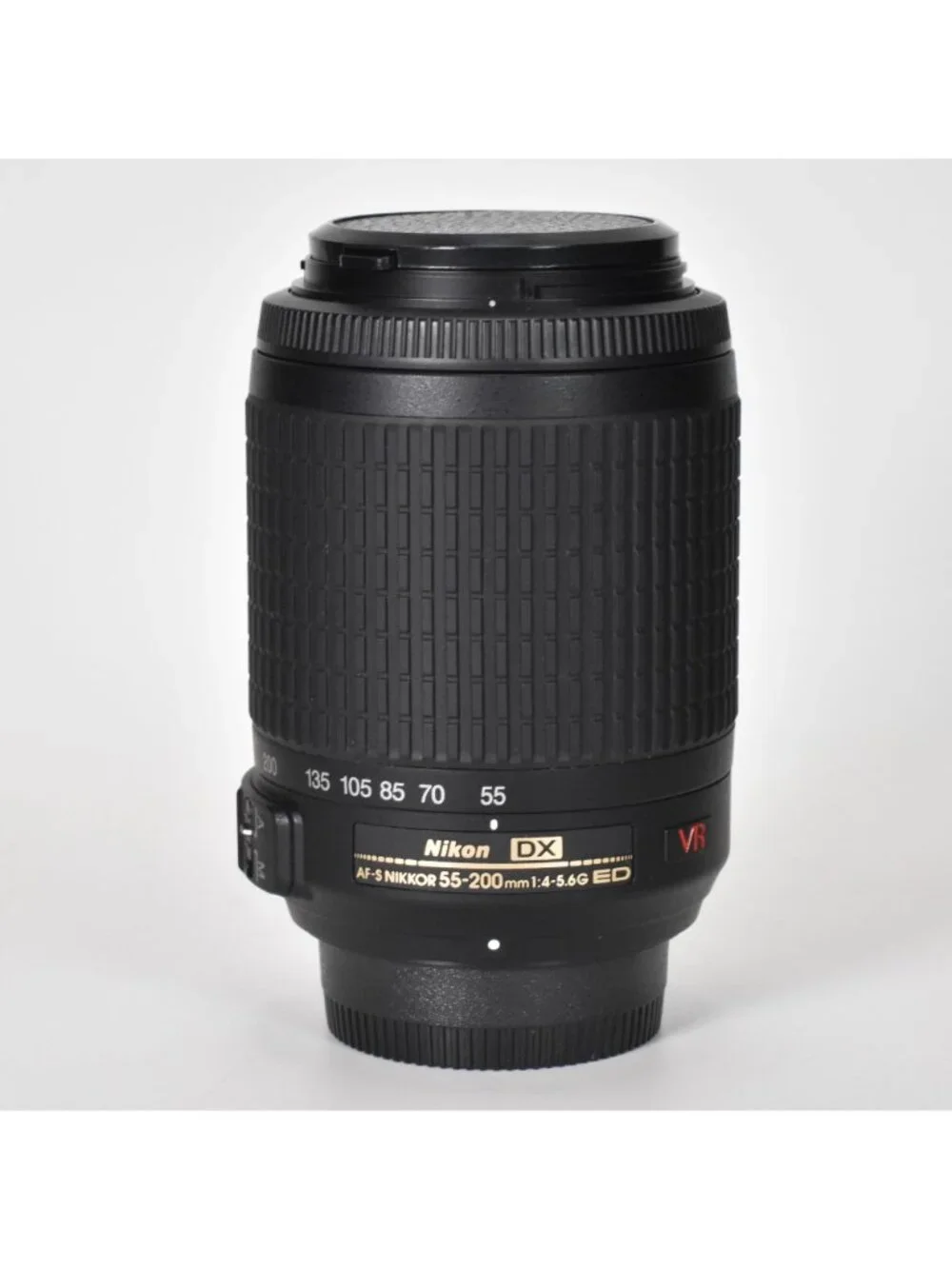 Nikon D70S DSLR Digital Camera 6.1MP Nikon AF-S DX 55-200mm Lens 1GB CF Card